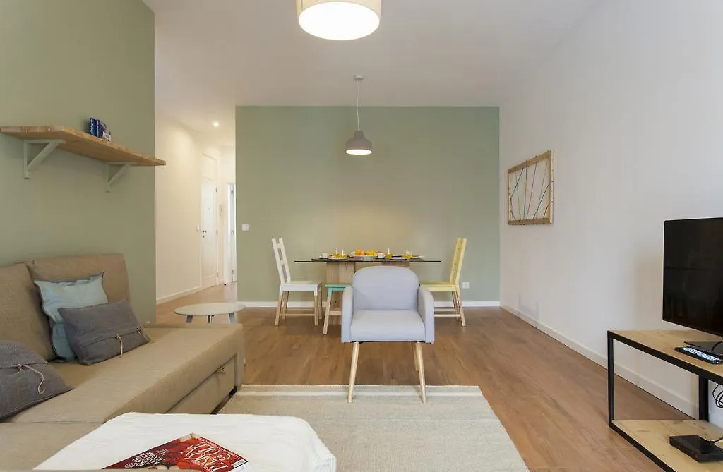 Altido Cosy 2Br Apt With Terrace In Penha De Franca, 5Mins From The Viewpoint Of Monte Agudo Apartment Lisbon Portugal